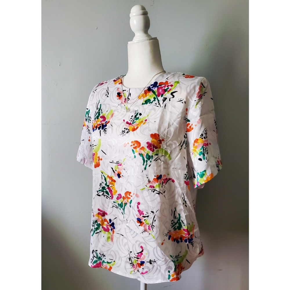 Vintage | Floral Watercolor Short Sleeve Blouse